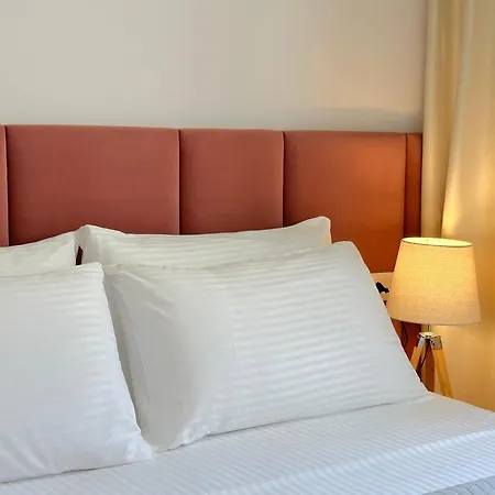 Premium Riviera Apartment- Ac,parking,comfort